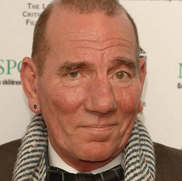 Pete Postlethwaite